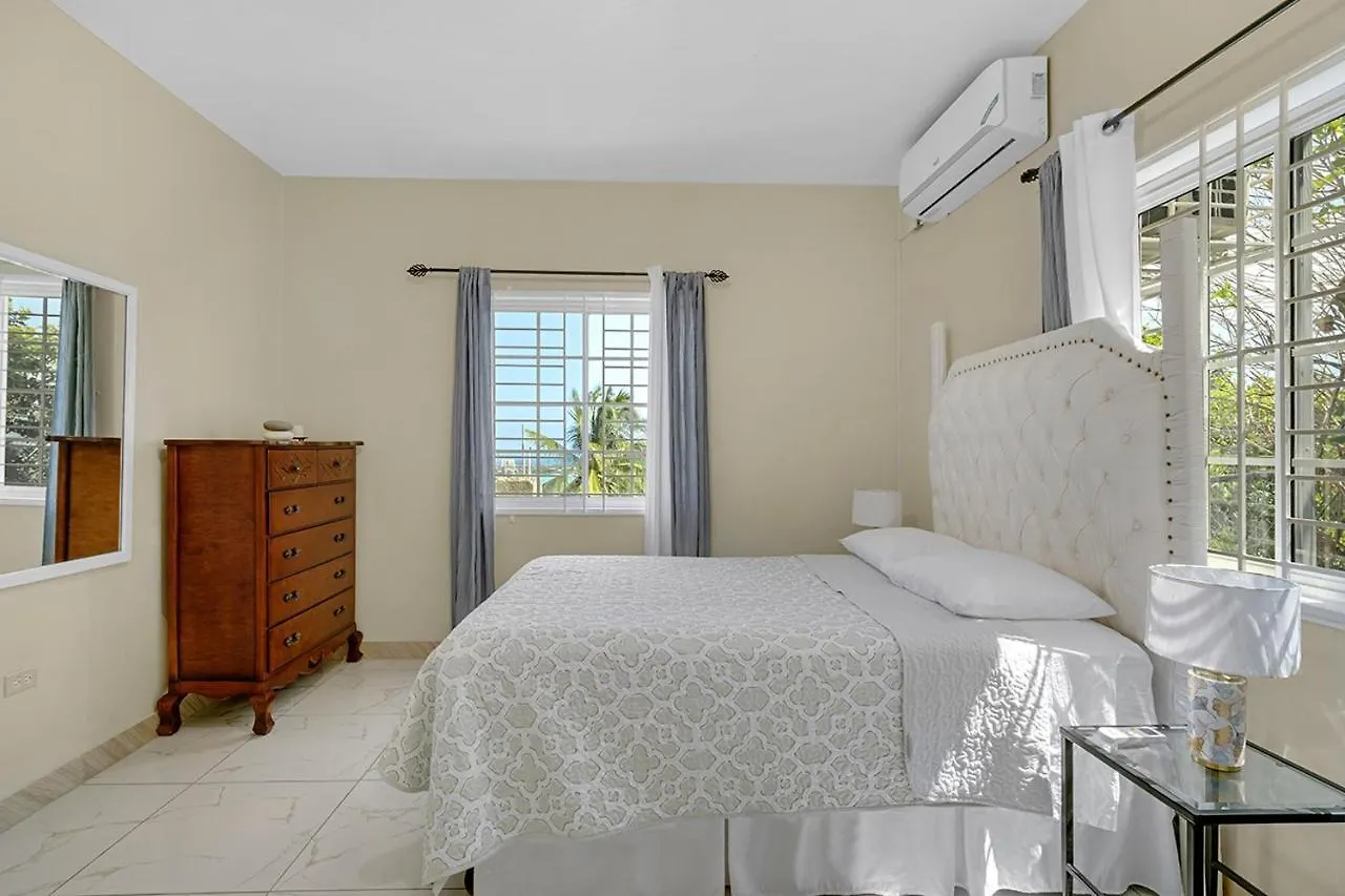 Holiday home Palm Leaf Cottage Montego Bay